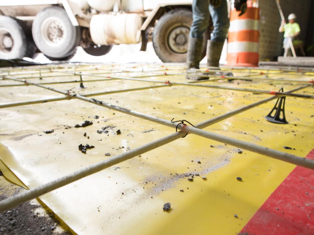 grain bin installation with GatorBar 