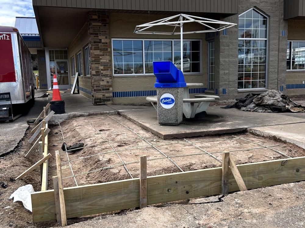 Culver's Pour - Sidewalk
